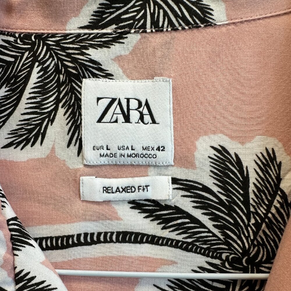 ZARA Men’s Relaxed Fit Palm Tree Print Shirt Size M Pink Black Tropical Casual - Picture 3 of 8